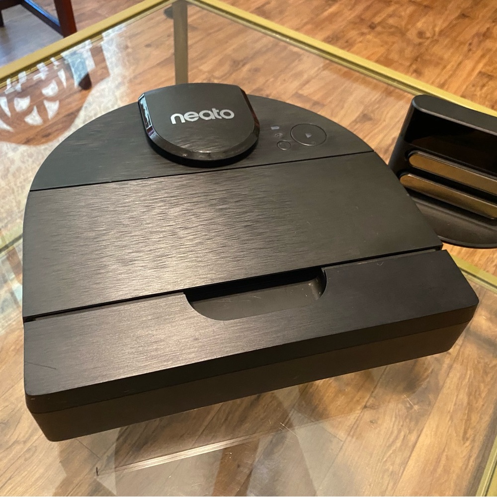 Neato D9 robot vacuum